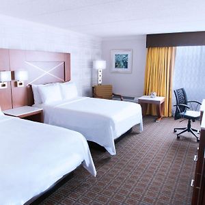 Deluxe Queen Room Two Queen Beds Non-Smoking